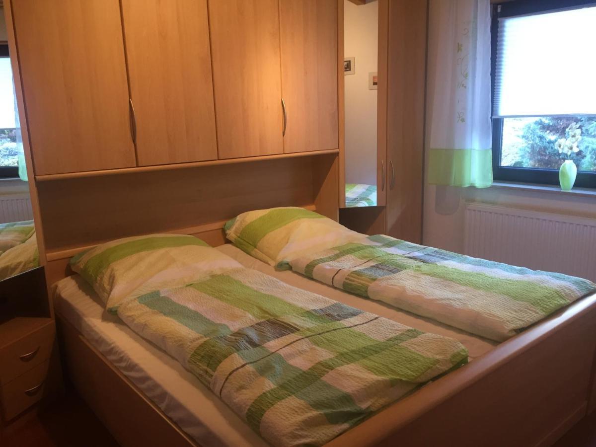 Ferienwohnung Hergenroeder Riedenberg  Buitenkant foto